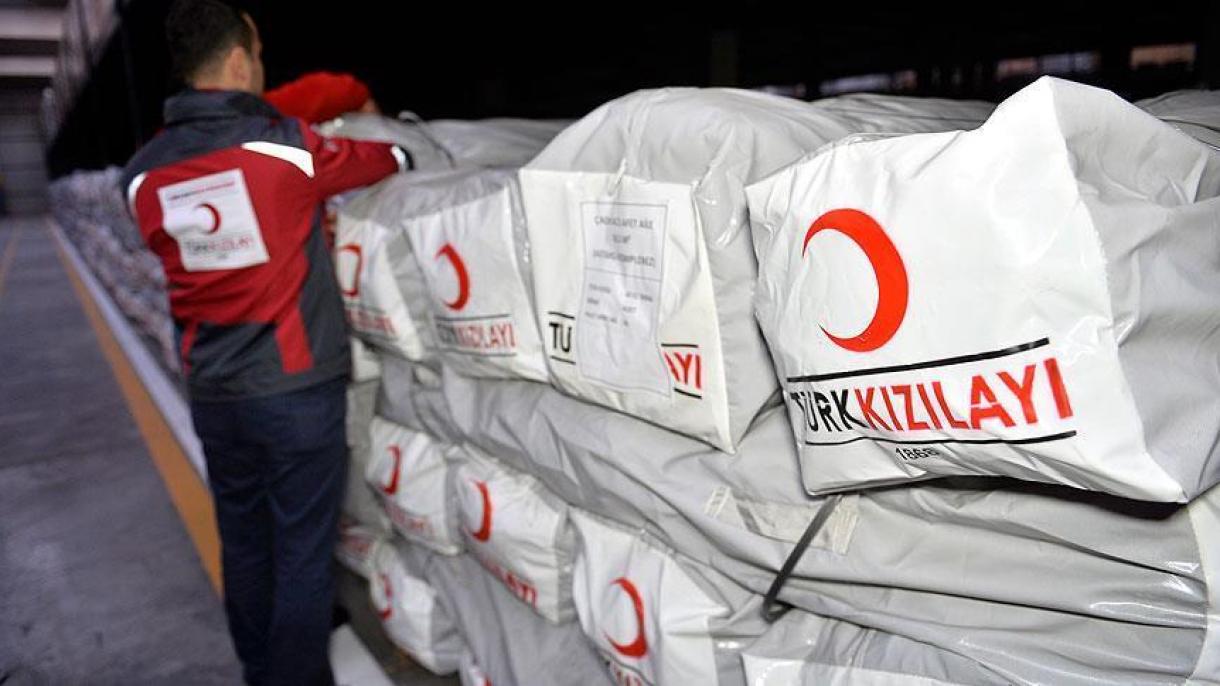 Kızılay distribuye 600 cajas de víveres a los refugiados iraquíes