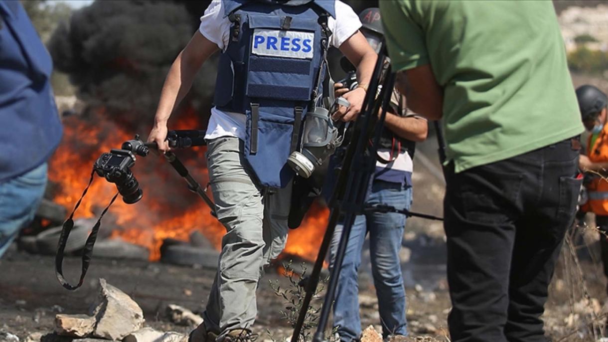 خبرنگار زن شبکه الجزیره در نتیجه تیراندازی سربازان اسرائیل کشته شد