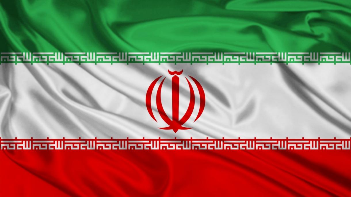 Irán betiltja az angol oktatást