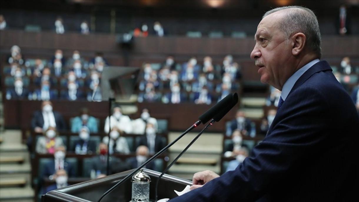 Эрдоган Парламенттеги фракциясына кайрылуусунда жаңы конституцияга токтолду