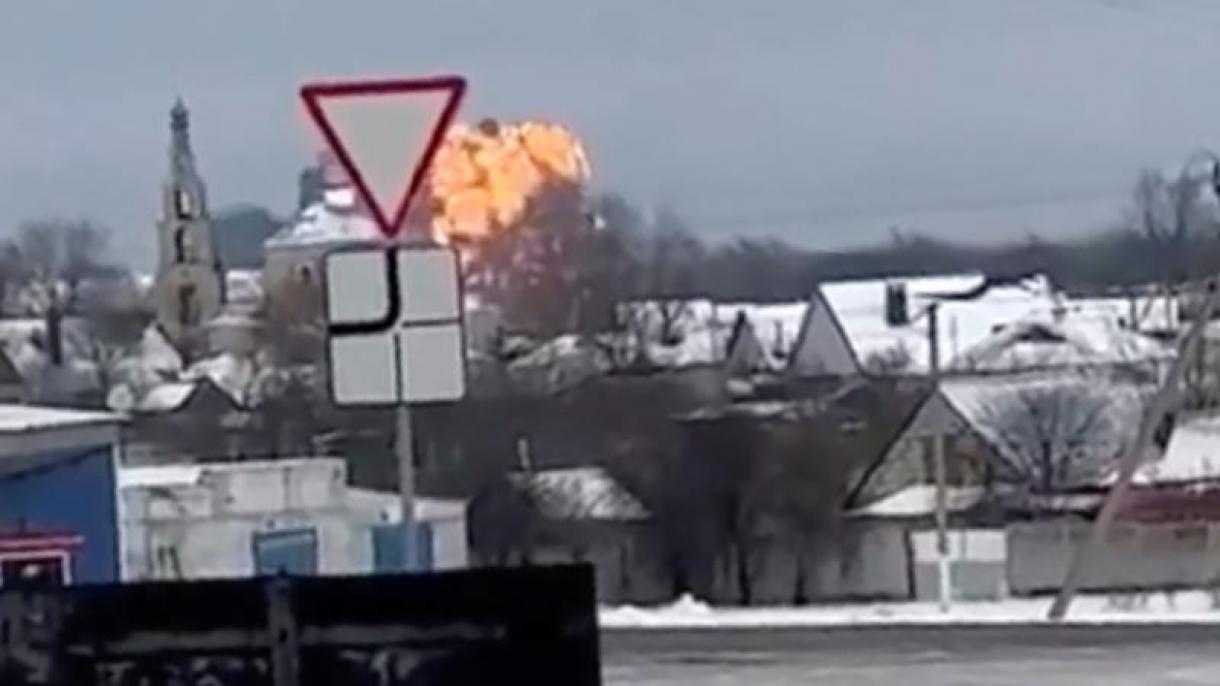 روسیه و اوکراین در زمینه سقوط هواپیمای ترابری در بلگورود یکدیگر را متهم می‌کنند