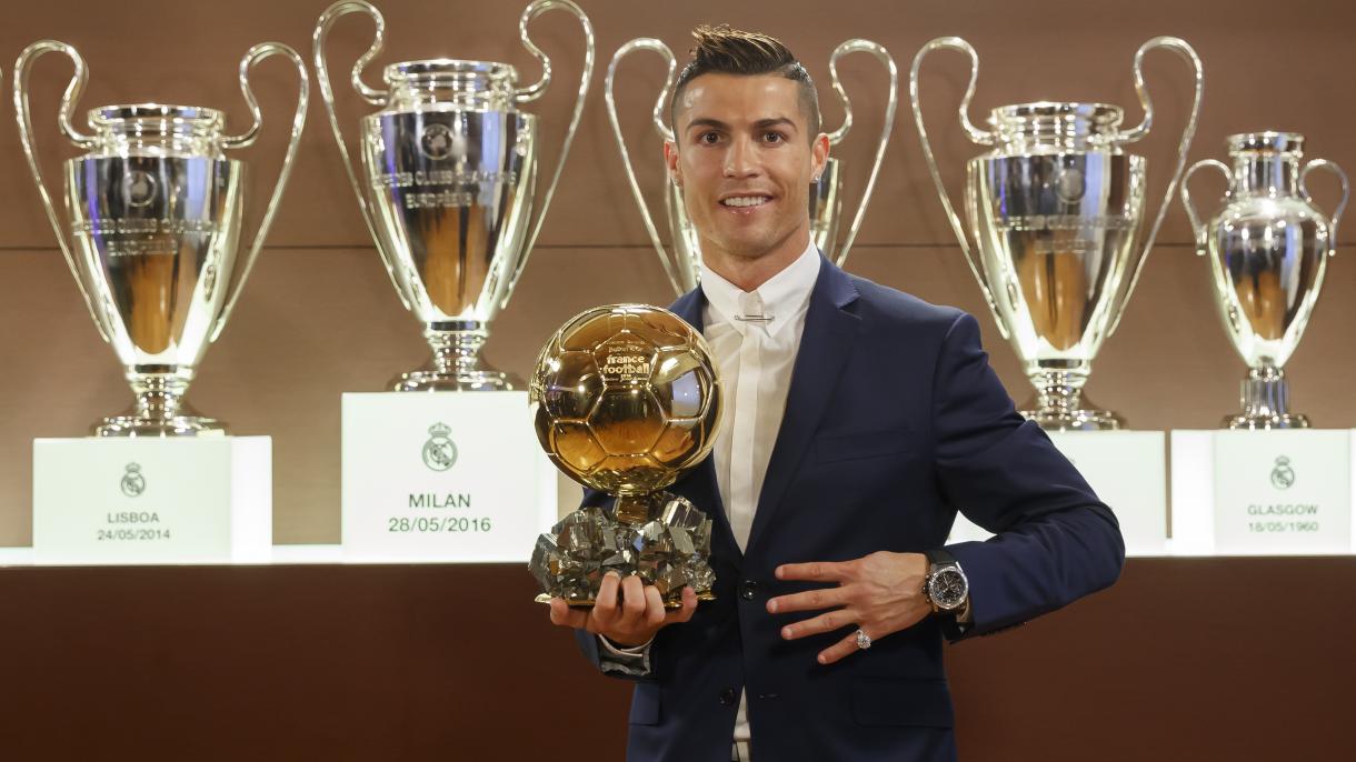 Cristiano Ronaldo se corona con el cuarto Balón de Oro