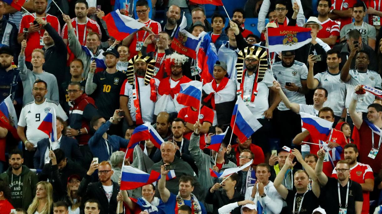 2018-06-19T200203Z_2012262211_RC137C5C1390_RTRMADP_3_SOCCER-WORLDCUP-RUS-EGY.JPG