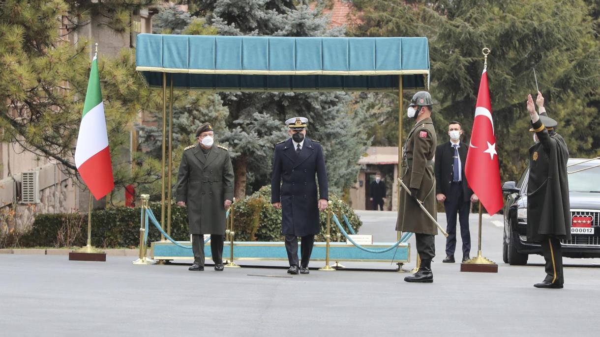 Началникът на Генералния щаб на отбраната на Италия Драгоне е на посещение в Анкара