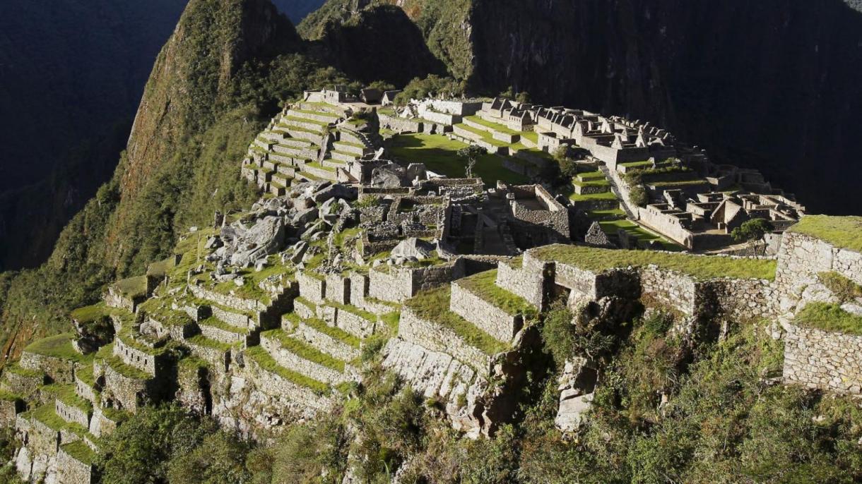 Machu Picchu reabre sus puertas para un único turista japonés