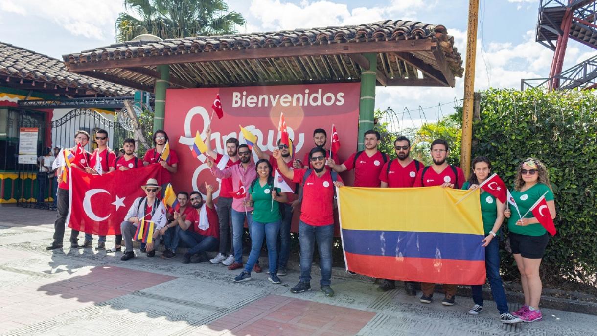 Los embajadores voluntarios de la TIKA están en Colombia