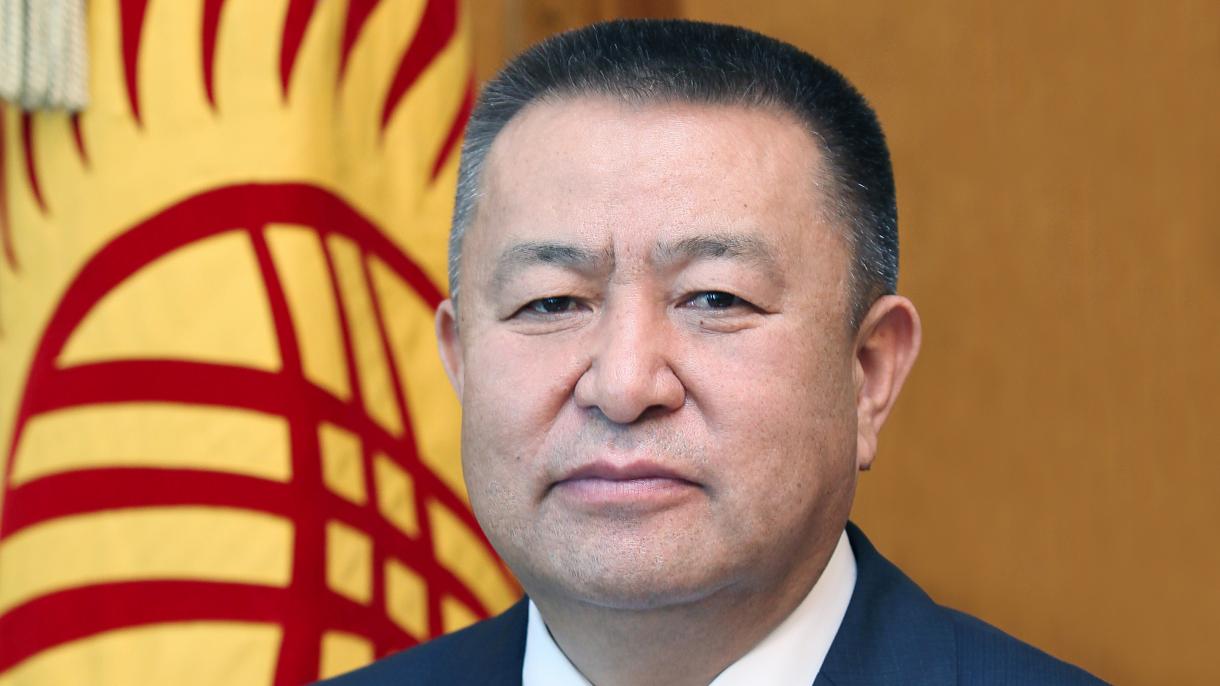 Qırğızstan parlament başlığı wazıyfasınnan kitkän