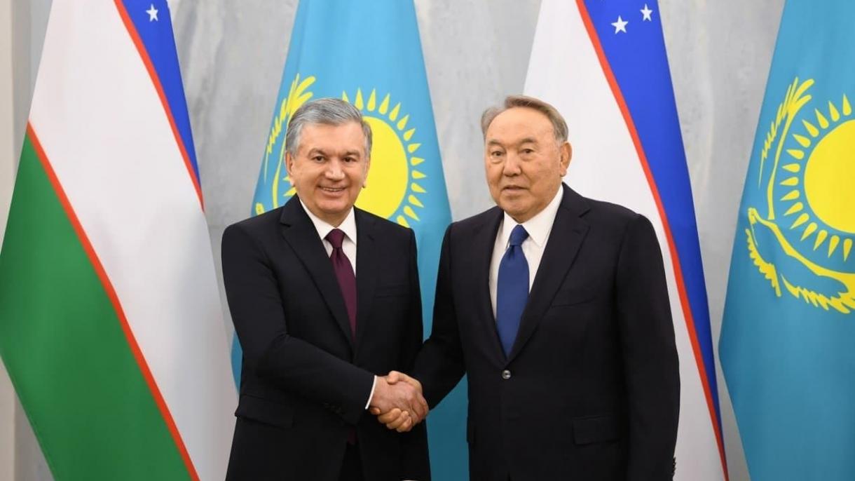 Mirziyayev Nazarbayev Kazakistan Özbekistan.jpg