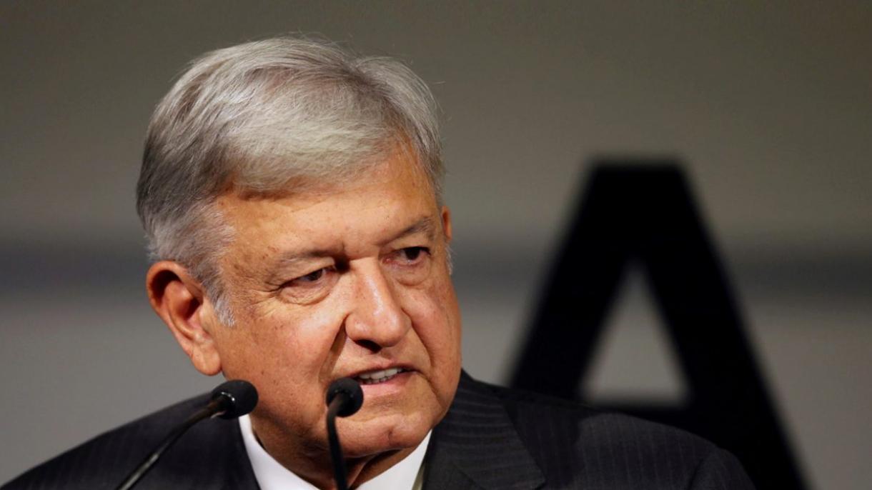 Presidente mexicano promete no ocultar nada del siniestro donde murió gobernadora