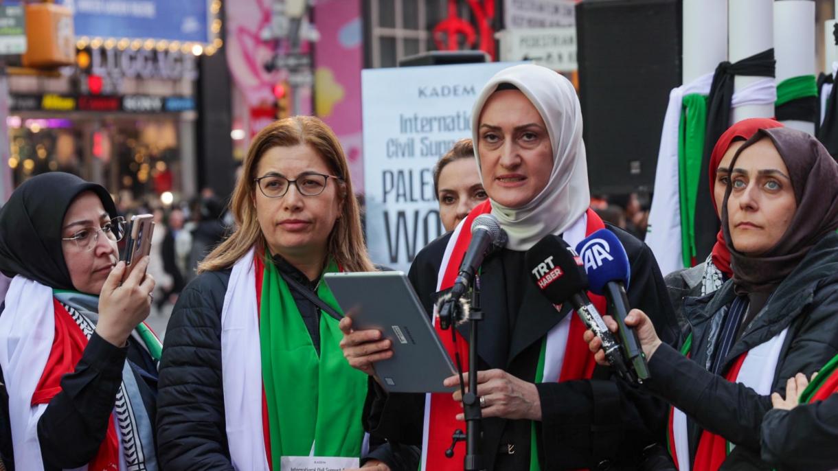 Fundația KADEM a comemorat în Times Square femeile palestiniene