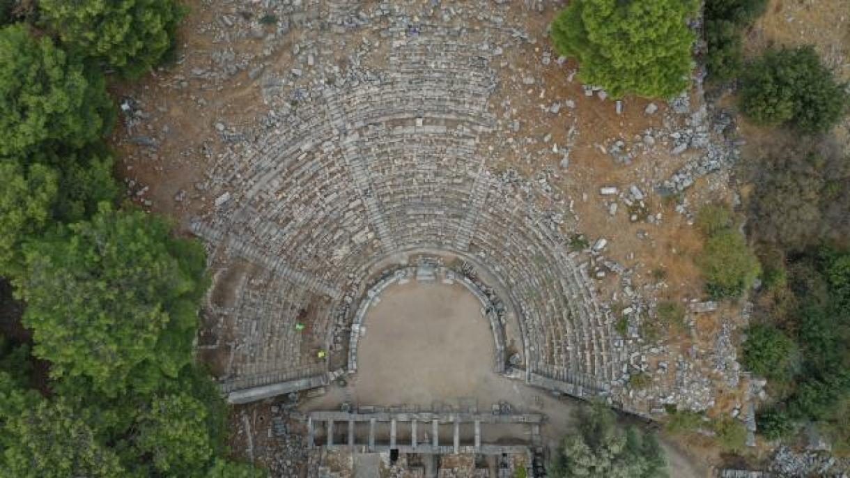 Descubierta la primera iglesia de la antigua ciudad de Priene en el oeste de Turquía