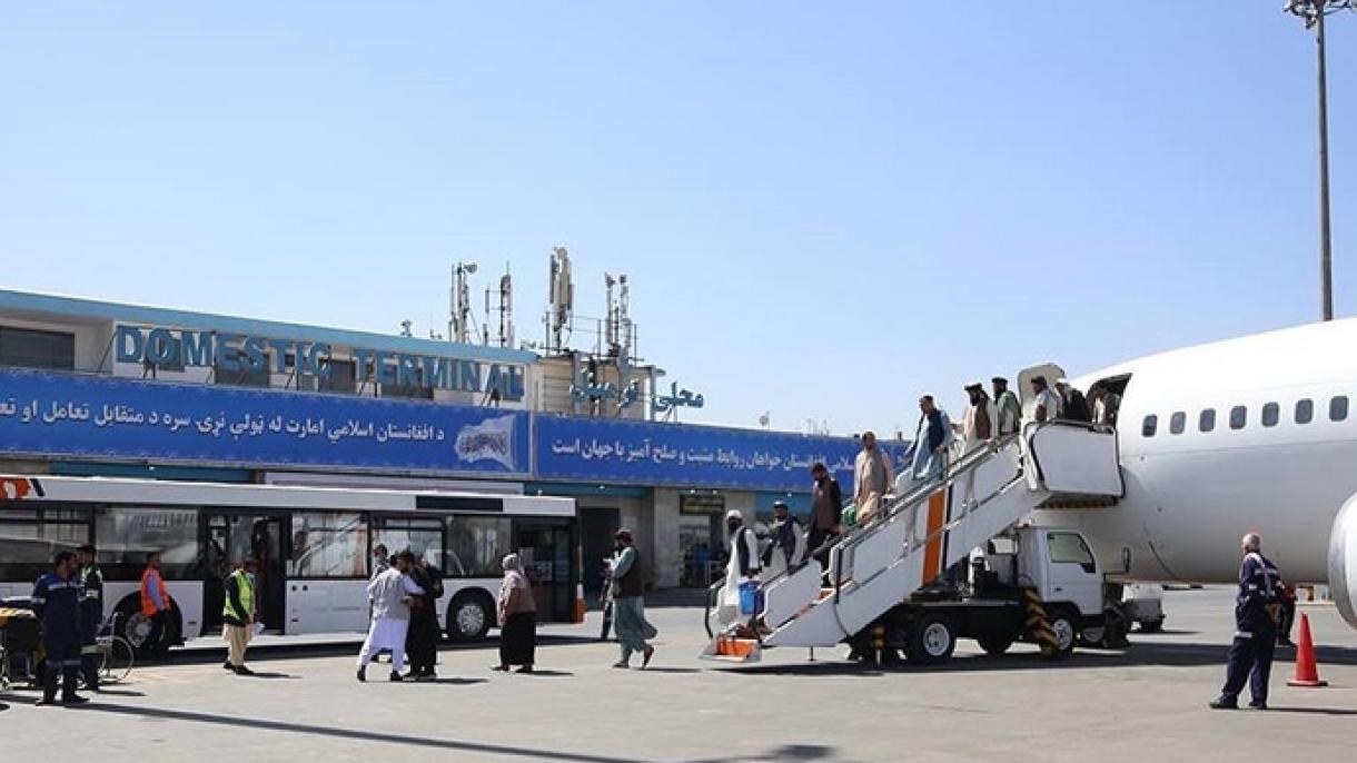 Talibán ha declarado que todo el pueblo afgano tiene el derecho de tener pasaporte
