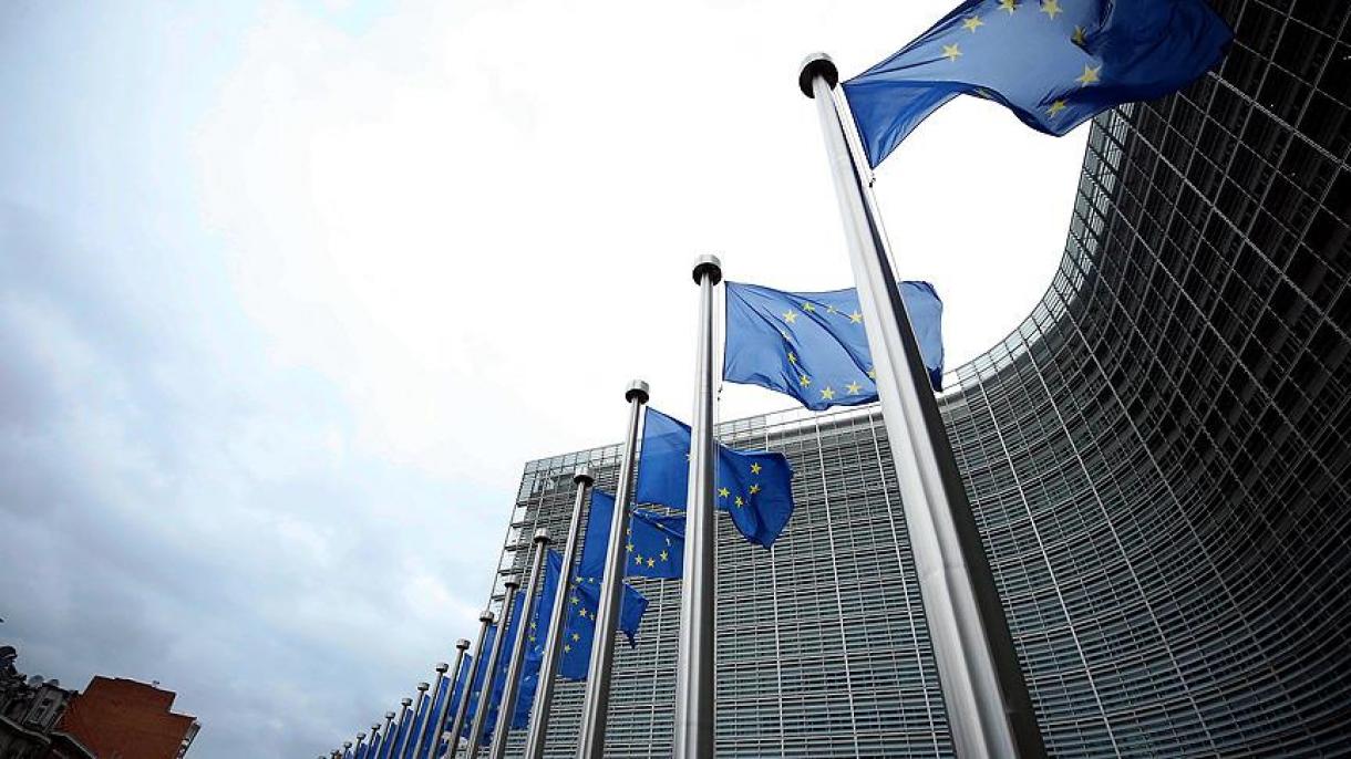 União Europeia aprova um pacote de ajuda para os sírios no valor de 122 milhões de euros