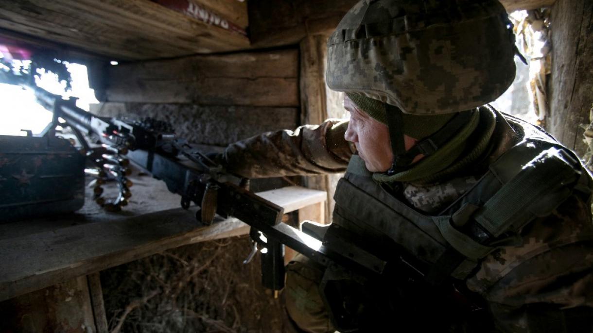 Dois soldados ucranianos e um civil são feridos após serem baleados por pró-russos em Donbass