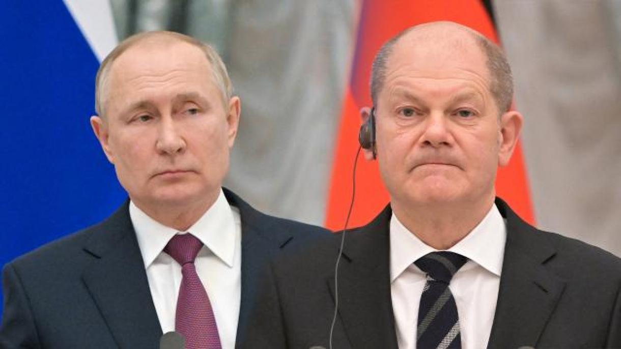 روسی صدر ولادیمیر پوتن اور جرمن چانسلر اولاف شولز کے درمیان ٹیلی فونک رابطہ