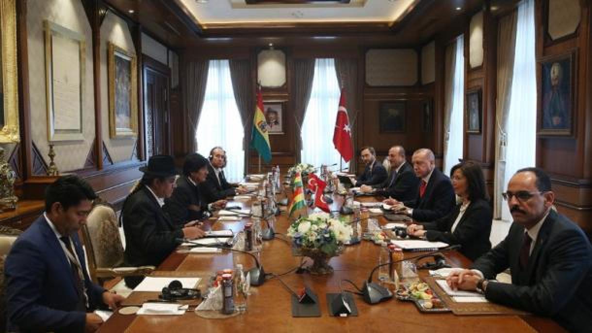 Morales salienta a necessidade de cooperação com a Turquia em vários campos