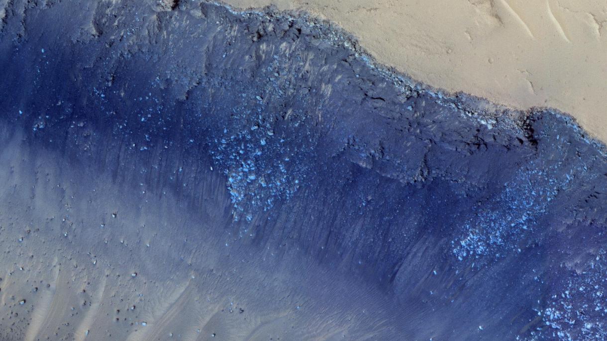 Az amerikai Mars Reconnaissance Orbiter (MRO) képeket készítette Mars felszínéről