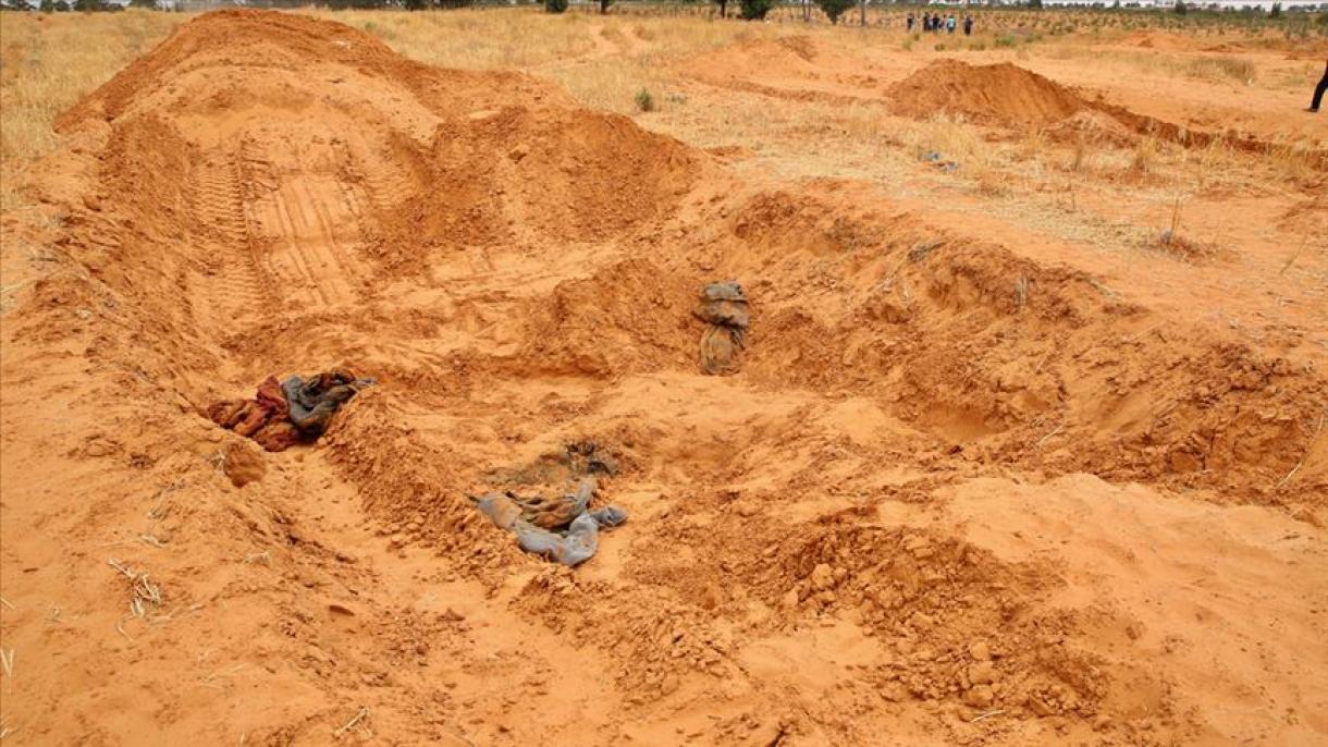 کشف 48 جسد دیگر در گورهای دسته‌جمعی در ترهونه لیبی