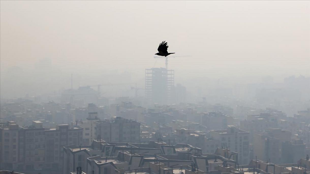 Teheránban egészséget fenyeget légszennyeződés