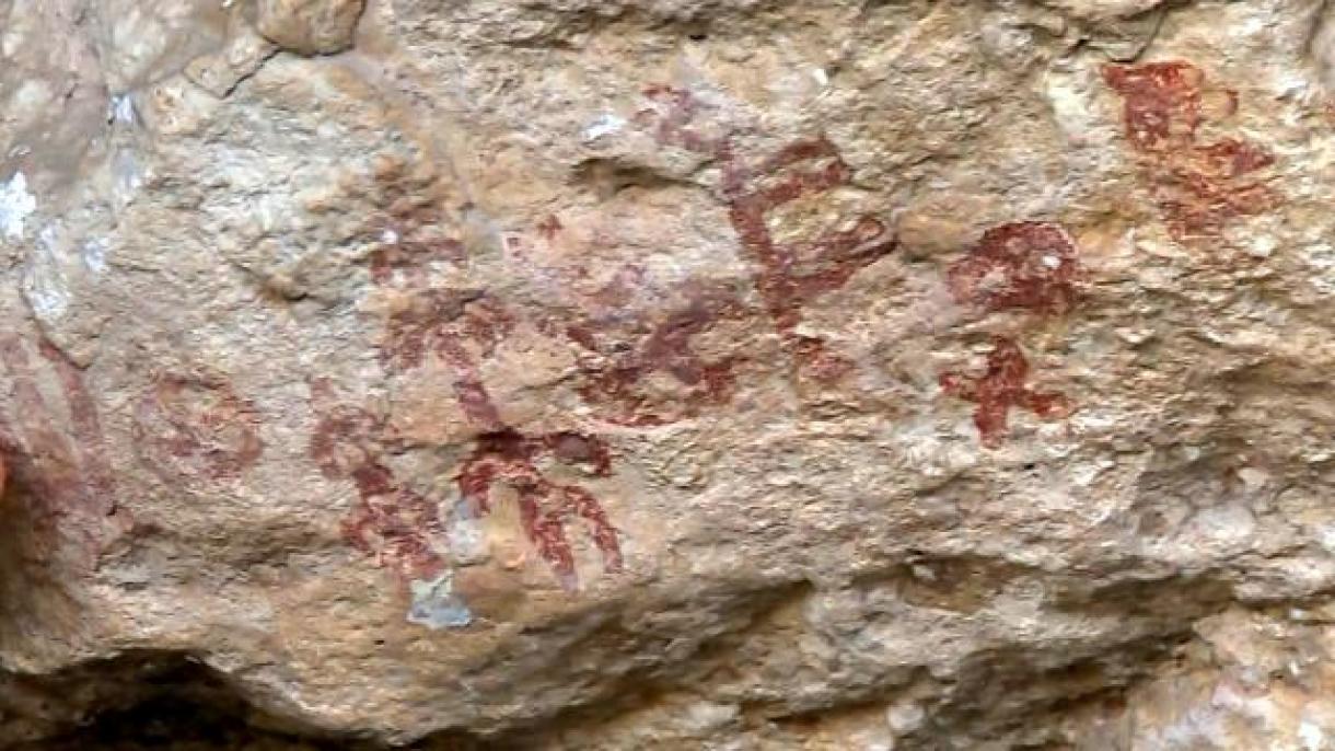 8 ezer éves sziklafestményekre találtak Mersinben
