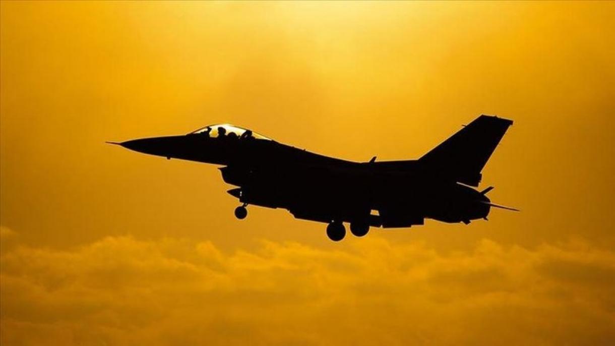 Самолет на ВВС на България падна в Черно море