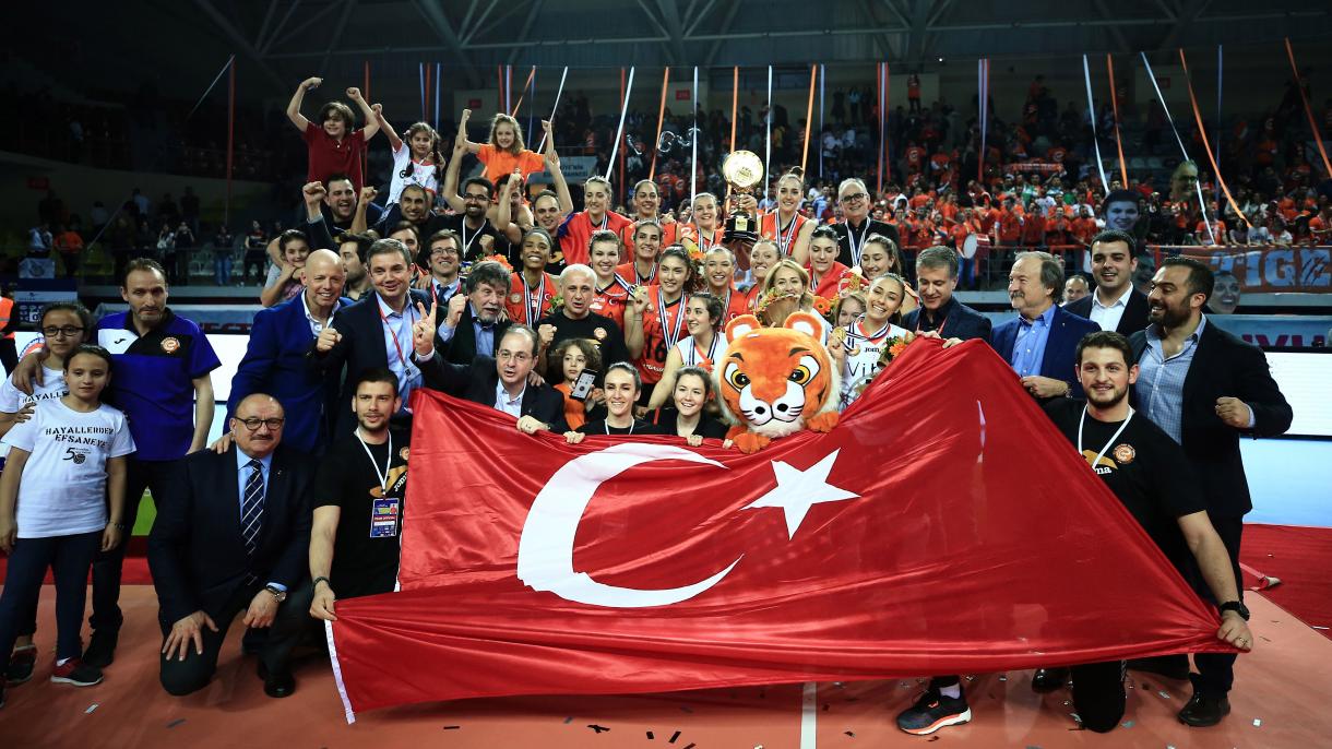 El Eczacıbaşı Vitra se hace campeón de Europa