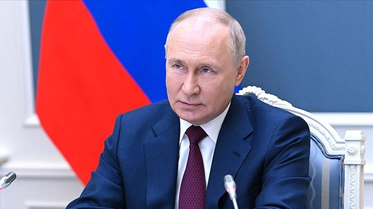 “Rusiyaya qarşı hibrid müharibəsi aparılır”, V.Putin