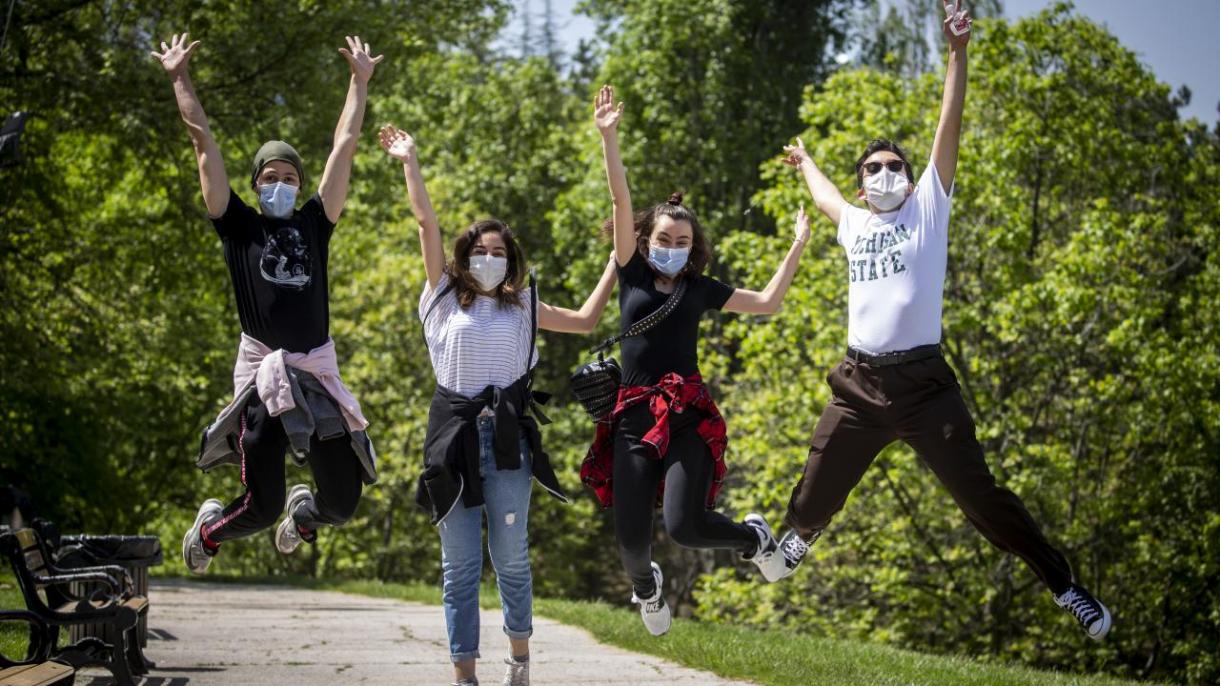 لغو الزام استفاده از ماسک در ترکیه به جز در بیمارستان‌ها