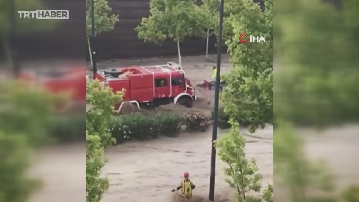 Inundações na cidade de Zaragoza, em Espanha