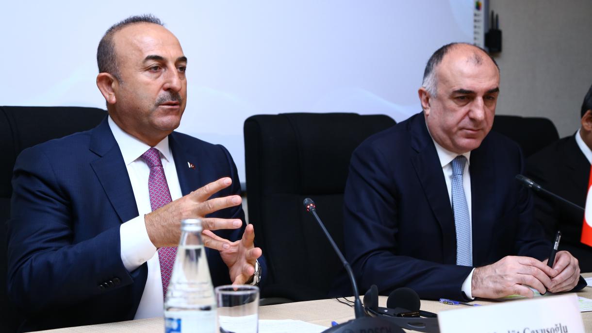 Türkiýäniň-Azerbaýjanyň we Gruziýanyň Daşary işler ministrleri Bakuda duşuşdy