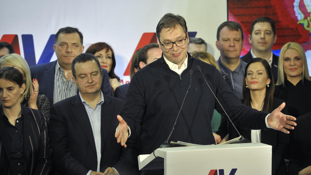 Serbiyada prezident seçkilərinin ilkin nəticələri açıqlandı