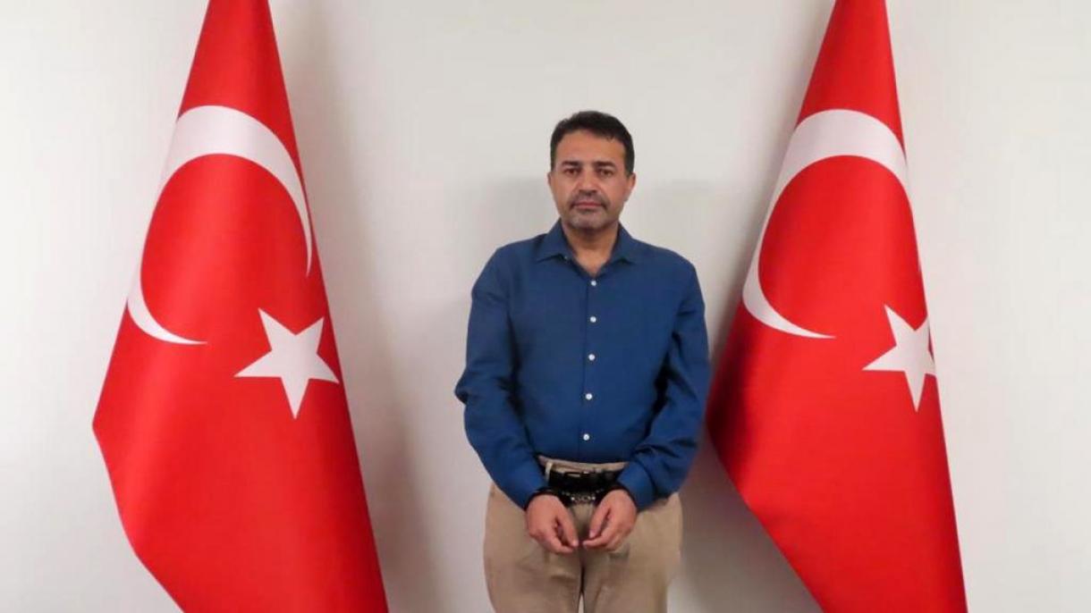 El fugitivo de la Organización Terrorista Fetullahista Koray Vural llevado a Türkiye