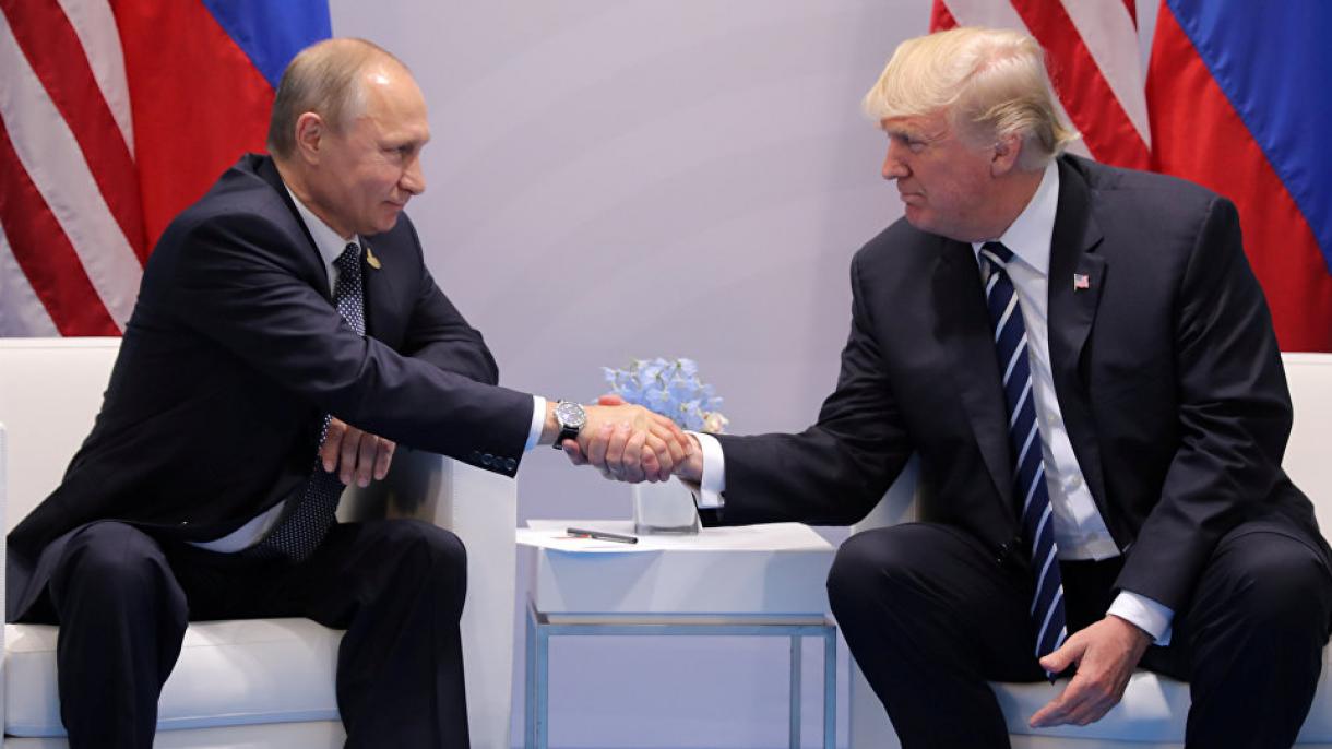 El primer encuentro bilateral y cara a cara de Trump y Putin
