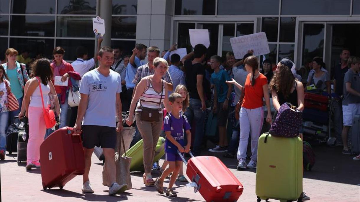 توریست های روسی ترکیه را برای گذراندن تعطیلات ترجیح دادند