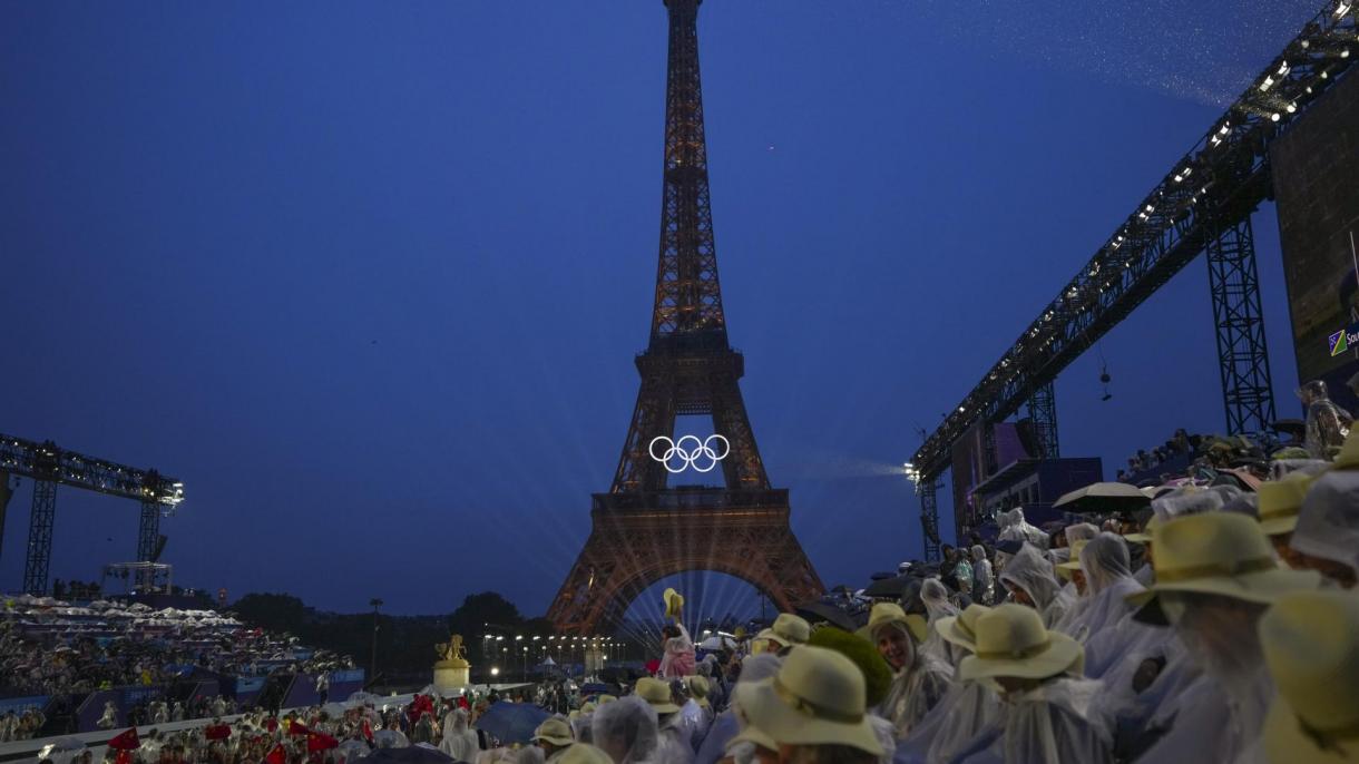 paris yaz olimpiyatlari acilis4.jpg