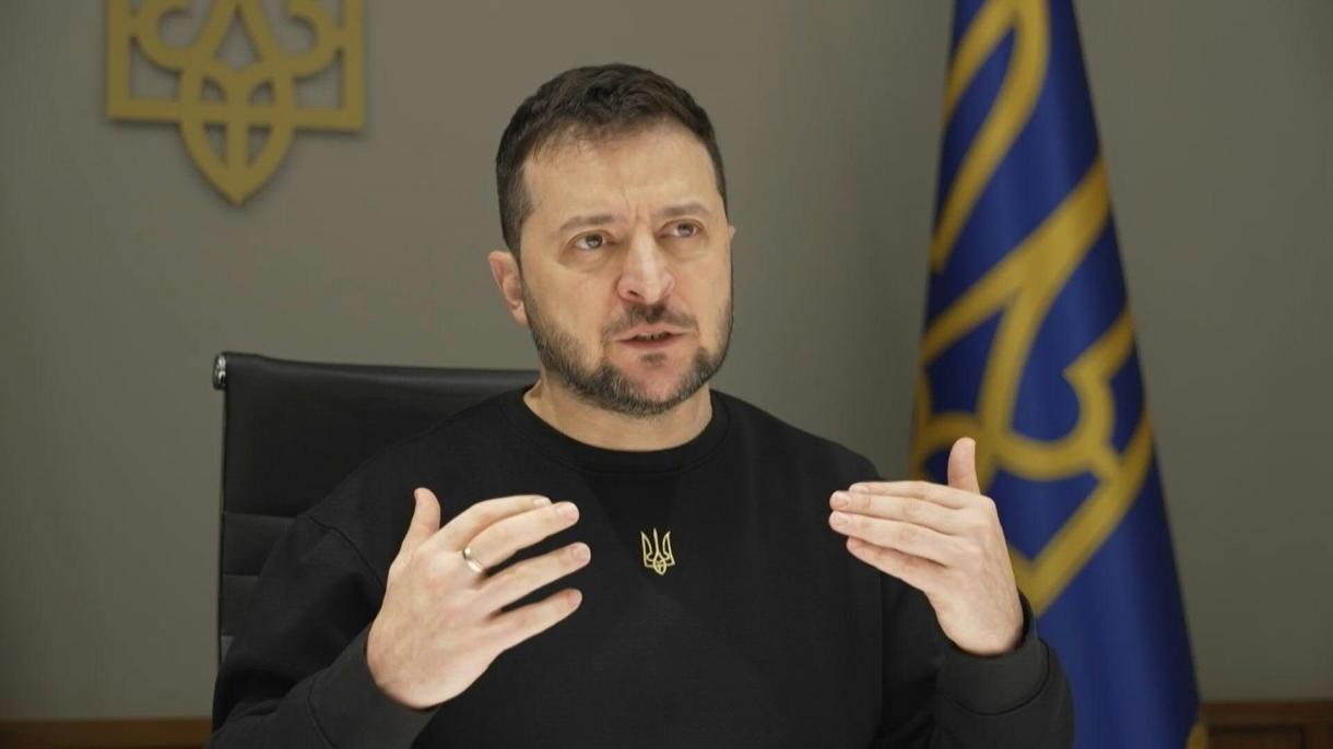 Zelensky: Russia continua a bombardare postazioni ucraine nonostante la tregua