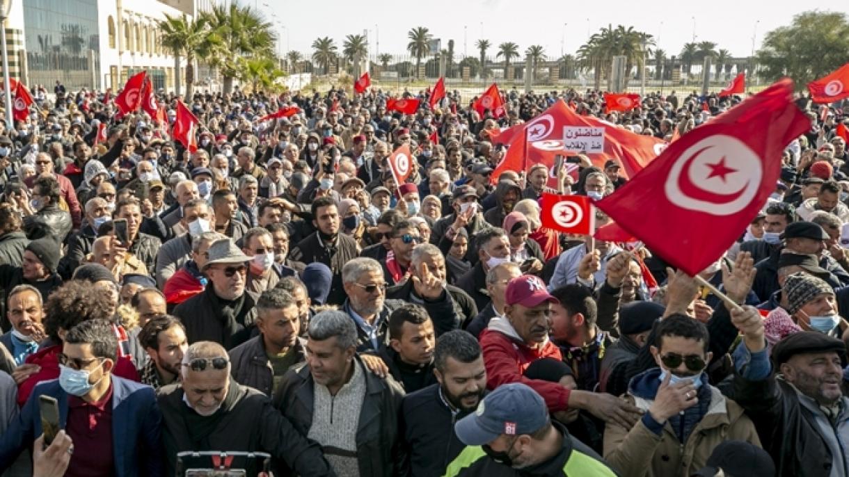 突尼斯反对派要求总统尽快辞职