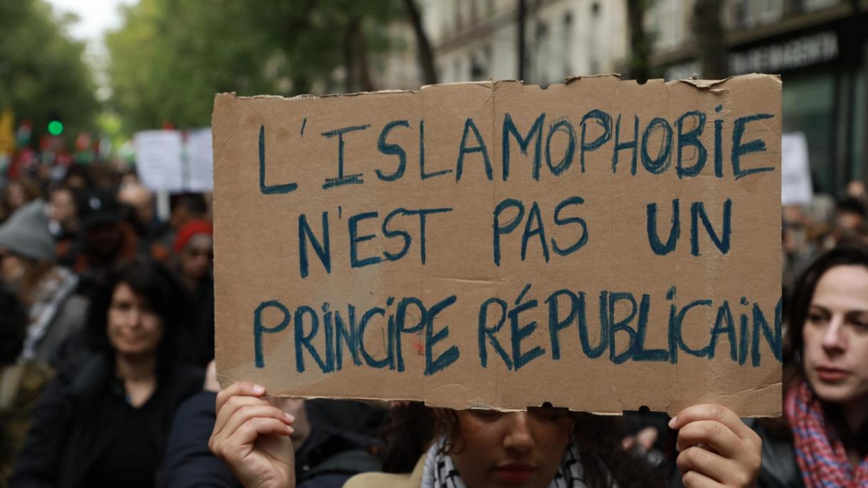 Parižde Rasizm we Yslam Garşydaşlygy Protest Edildi