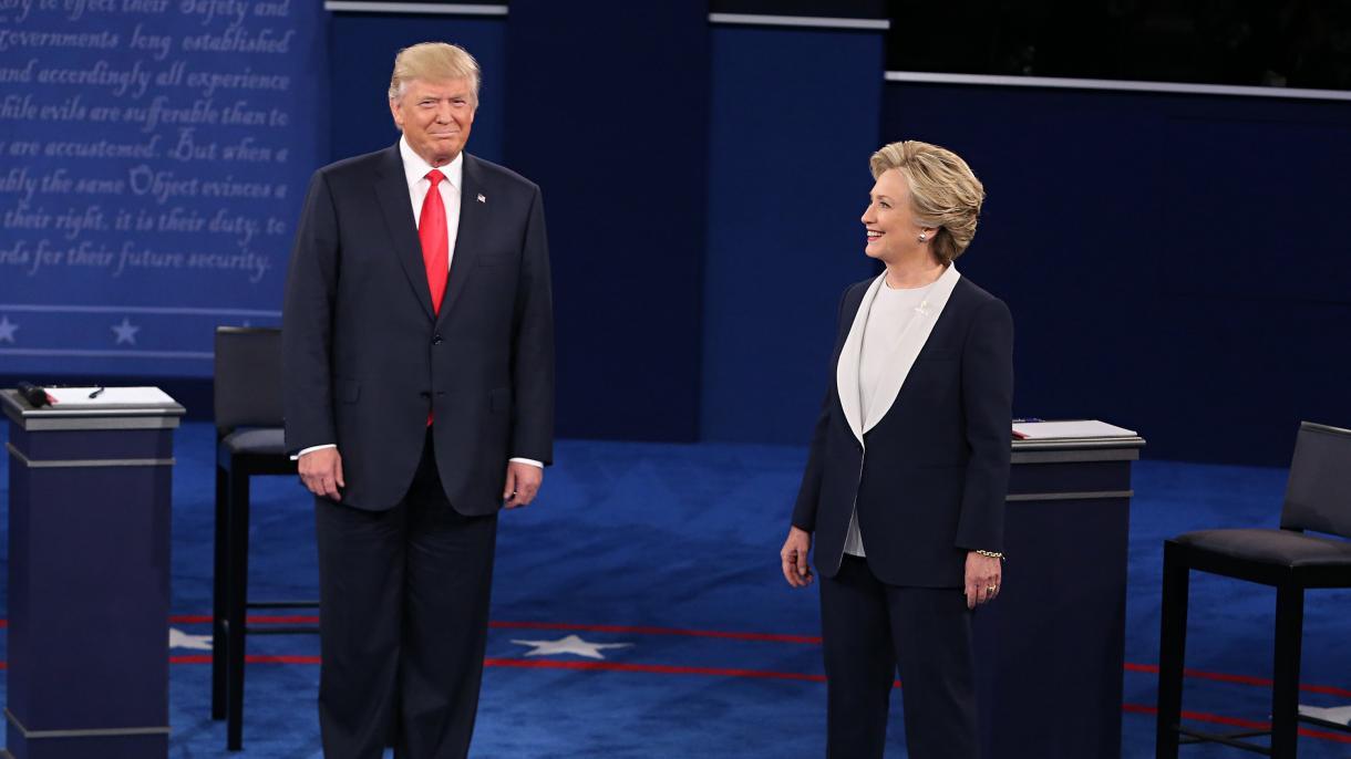 Egymásnak esett Trump és Clinton a második tévévitában