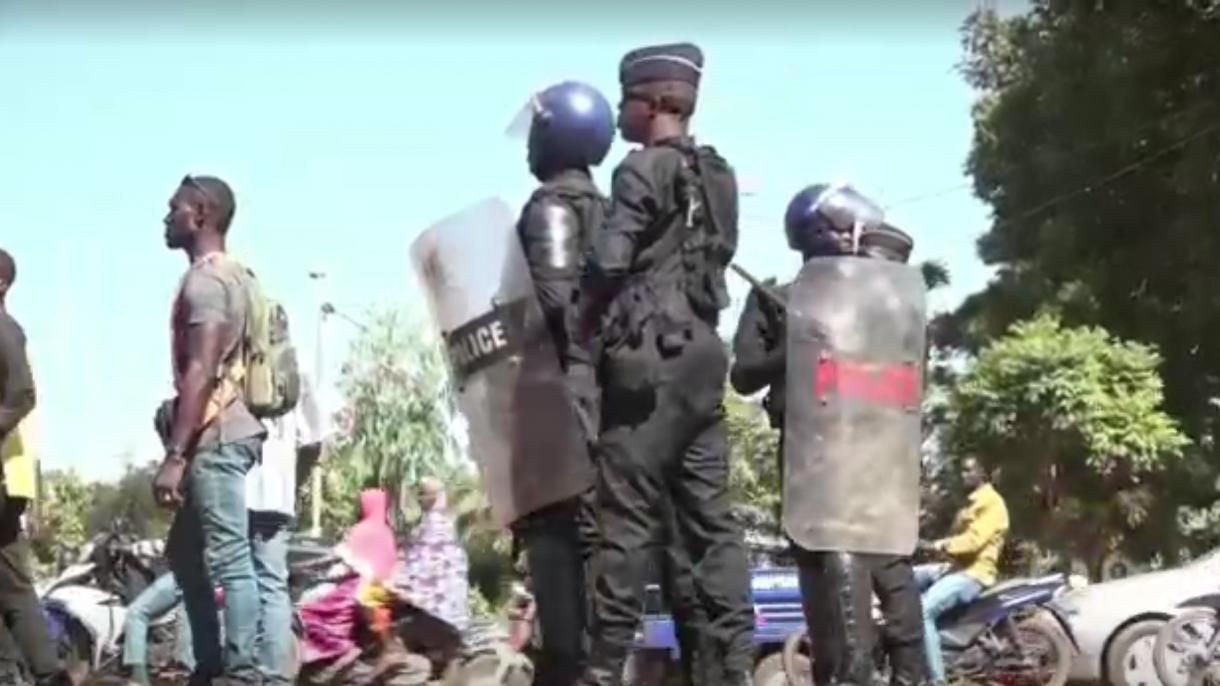 Burkina-Fasodağı terrorçı höcümendä 86 keşe ülde