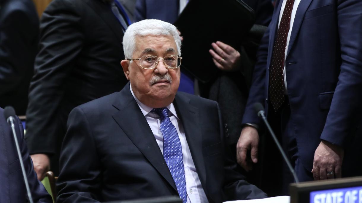 فلسطینی وزیراعظم رمی حمداللہ نے اپنا استعفیٰ صدر محمود عباس کو پیش کردیا