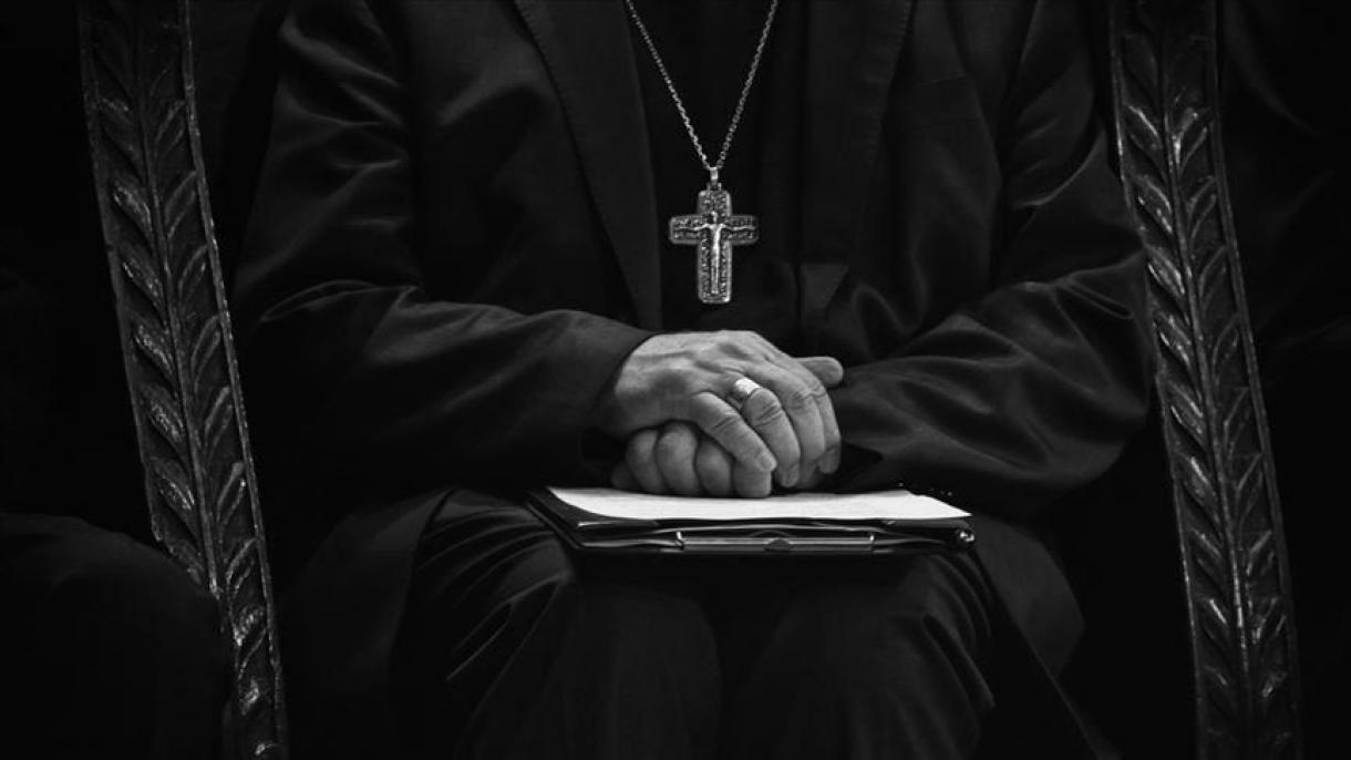 Arrestato don Michele Mottola, il prete accusato di abusi sessuali