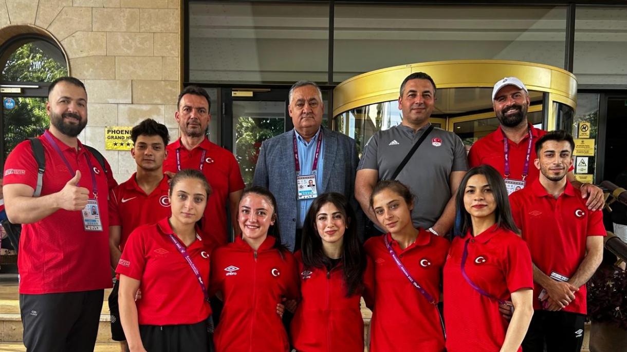Jóvenes levantadores de pesas turcos ganaron 57 medallas en Europa