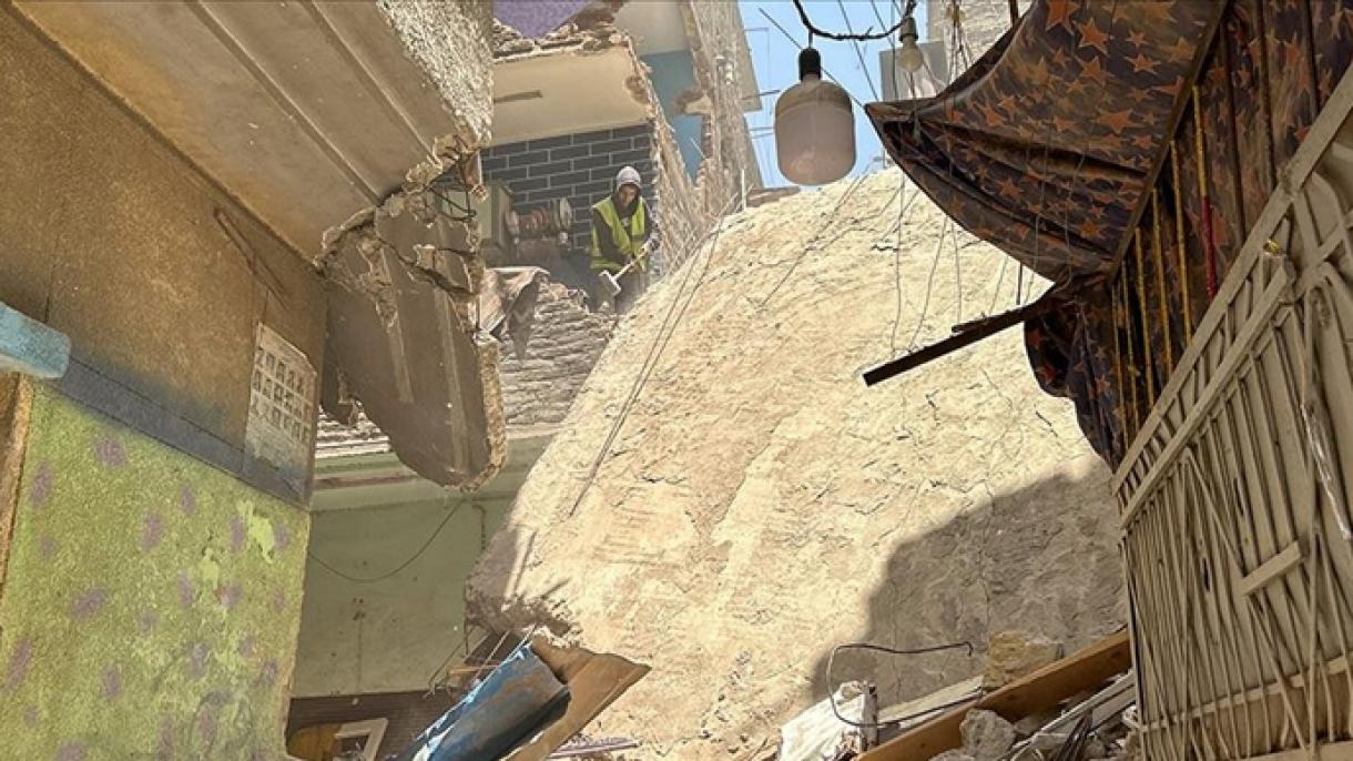 kilenc ember meghalt egy összedőlt kairói lakóházban