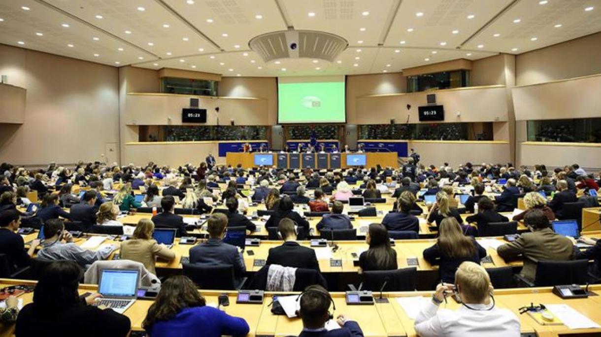 Европарламента осъди Иран поради жертвите на протестите...
