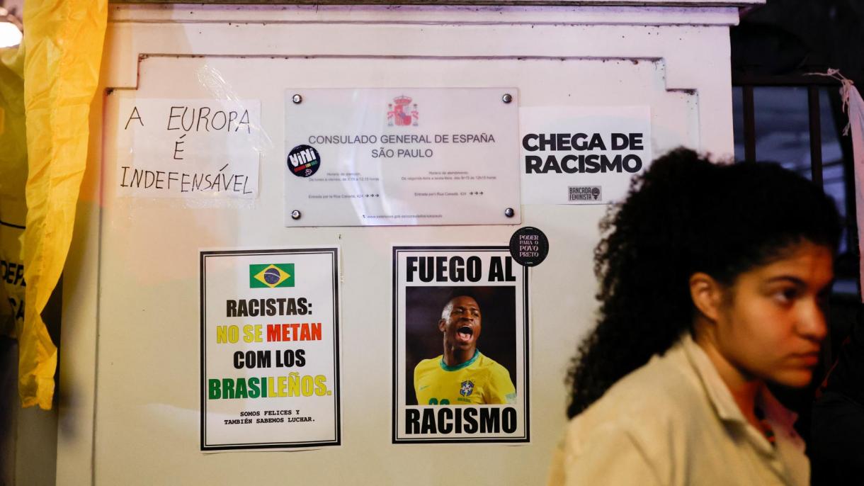Vinicius ırkçılık protesto 1
