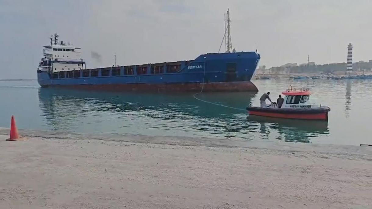 لیبیا سے غزہ کے لیے امدادی سامان لدا بحری جہاز روانہ