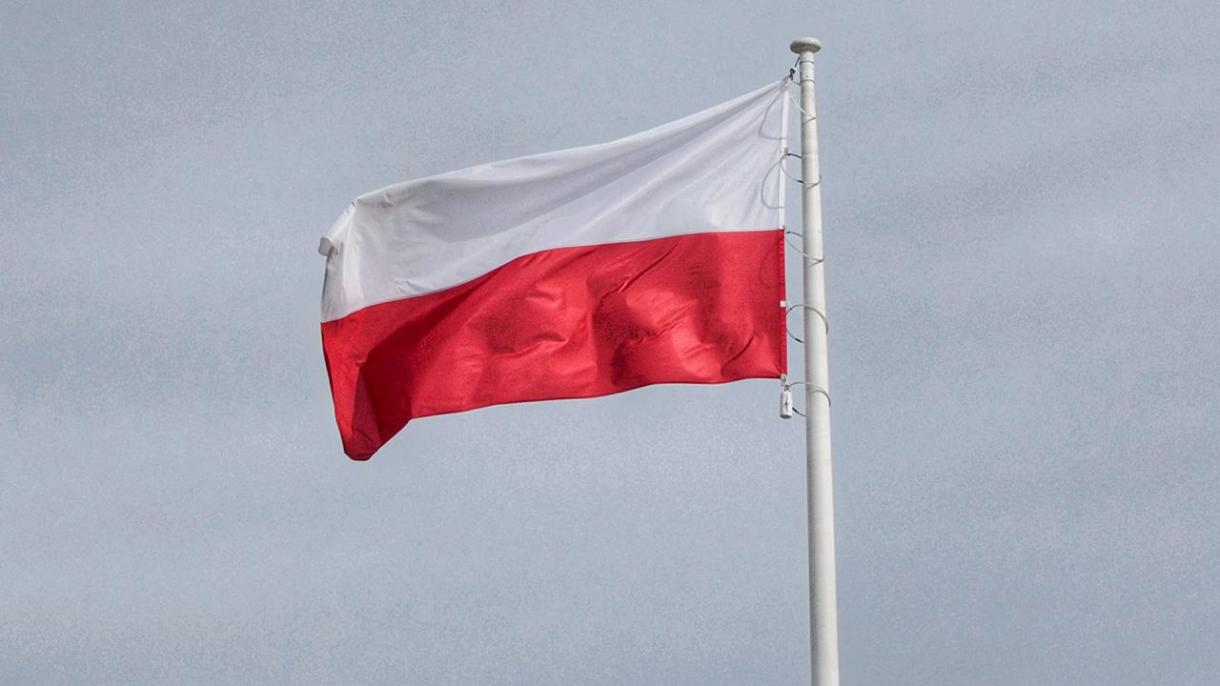 Польшада 2022 жылы 1,8 миллион адам өте кедейлікте екені білдірілді