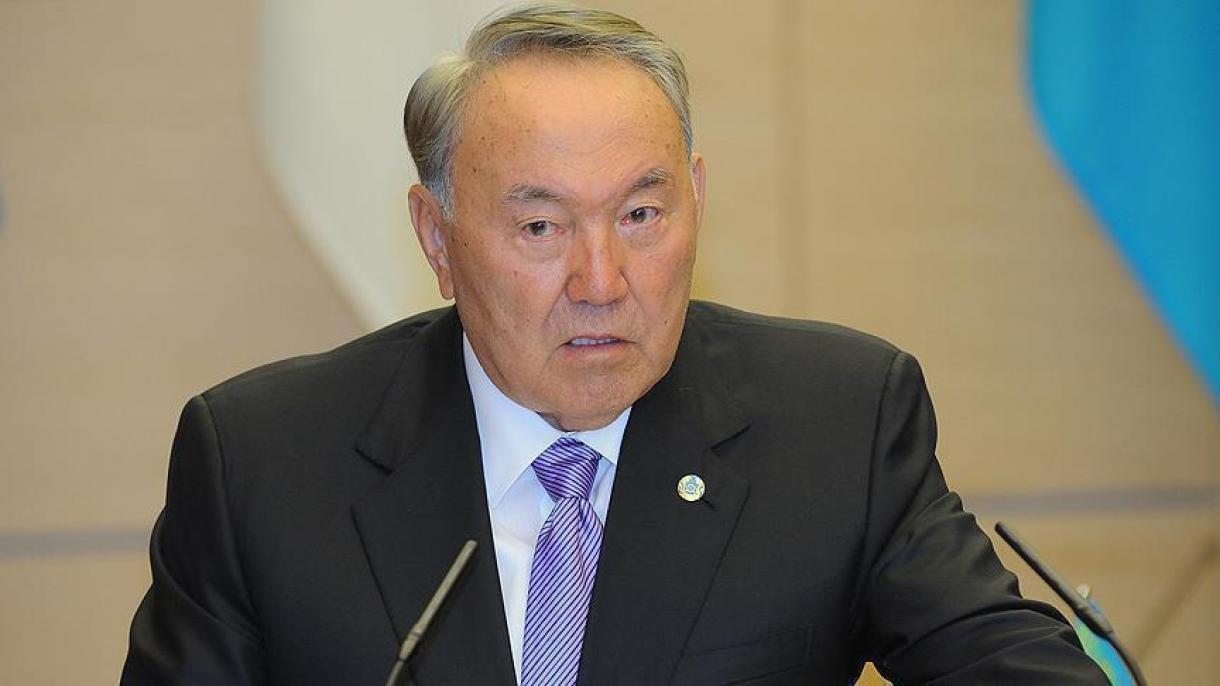 Tramp Qazaxıstan prezidentini qonaq edəcək