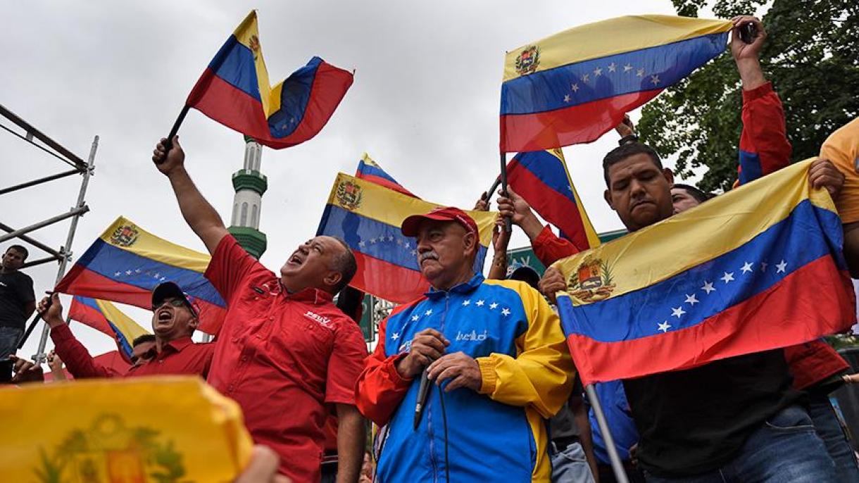 АКШ Венесуэланы террорго колдоо берген өлкөлөр тизмесине алууга даярданып жатат